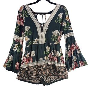 ANGIE Floral Print Bell Sleeve Lace Up V Neck Romper Women's‎ Small